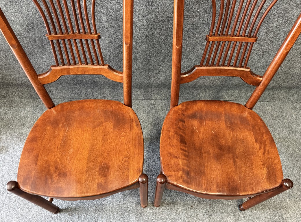 9 Piece Nichols & Stone Dining Set with Two Leaves 9 Piece Nichols & Stone Dining Set with Two Leaves