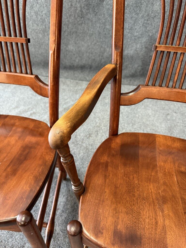 9 Piece Nichols & Stone Dining Set with Two Leaves 9 Piece Nichols & Stone Dining Set with Two Leaves