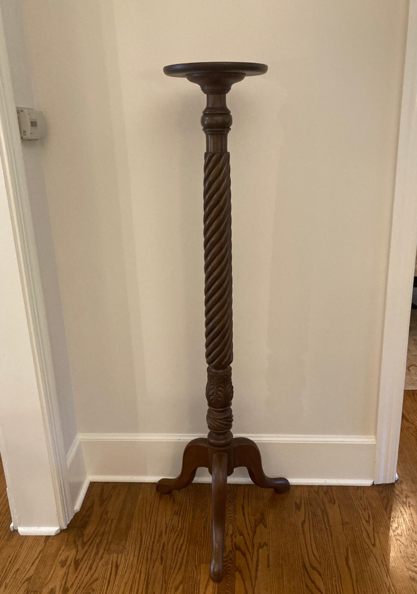 Extra Tall Pedestal/Fern Stand with Twist Base Extra Tall Pedestal/Fern Stand with Twist Base