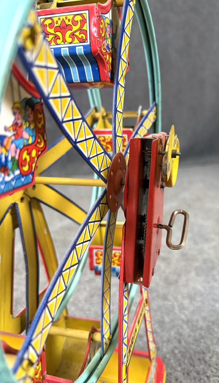 AN324 (5)c.1934 Chein, No. 172 Hercules Mechanical Ferris Wheel c.1934 Chein, No. 172 Hercules Mechanical Ferris Wheel