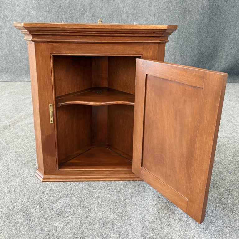 CA791 (6)Vintage Solid Mahogany Hanging Corner Cabinet Vintage Solid Mahogany Hanging Corner Cabinet