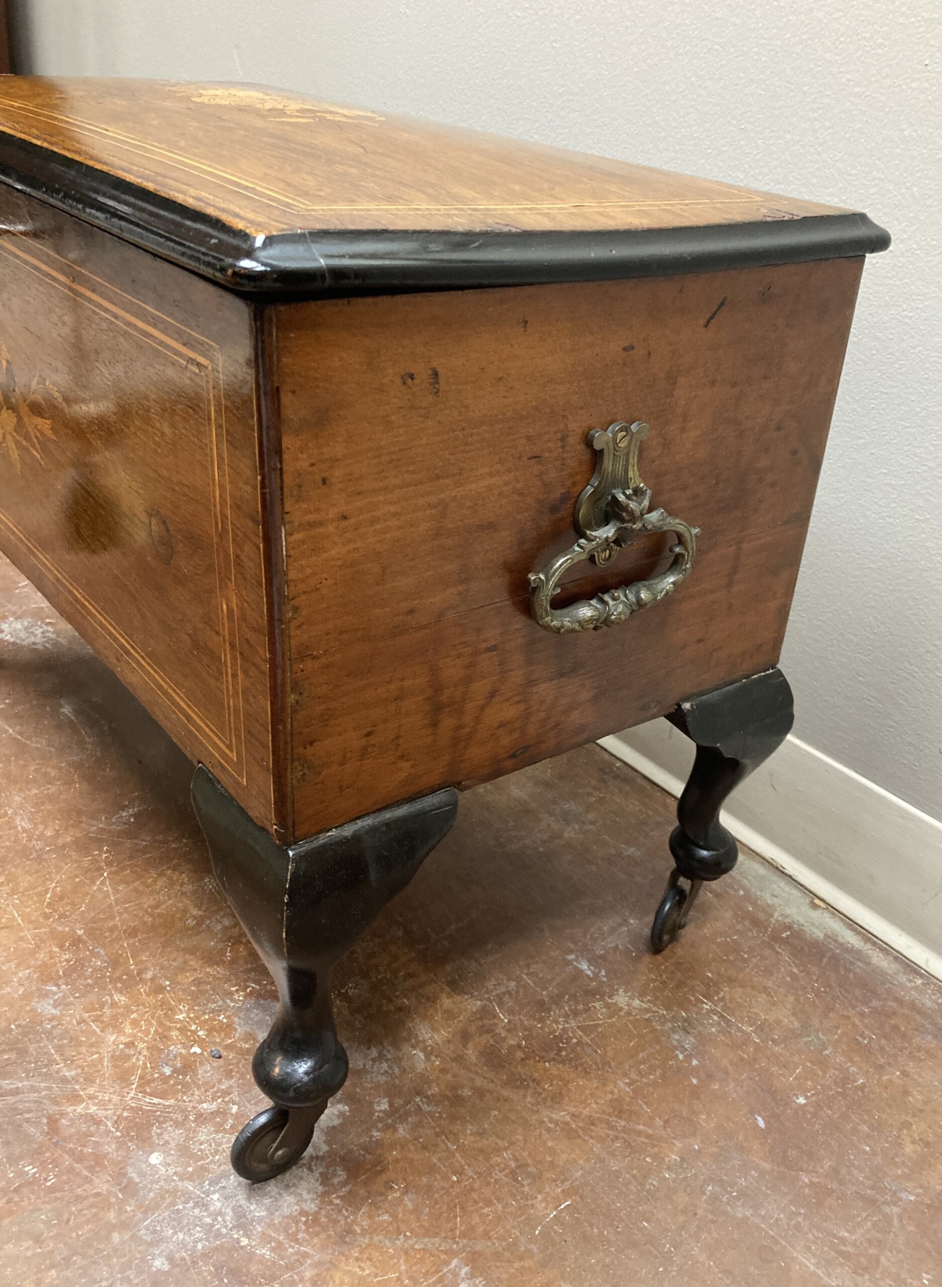 Antique Victorian Rosewood Kindling Box Antique Victorian Rosewood Kindling Box