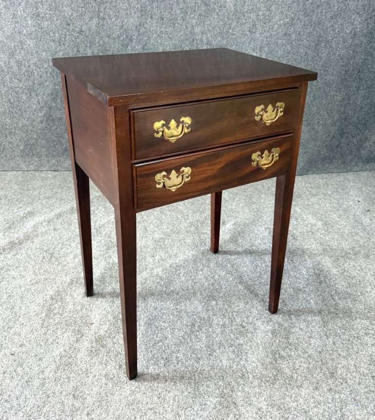 N163 (6)Solid Mahogany 2 Drawer Nightstand / End Table Solid Mahogany 2 Drawer Nightstand / End Table