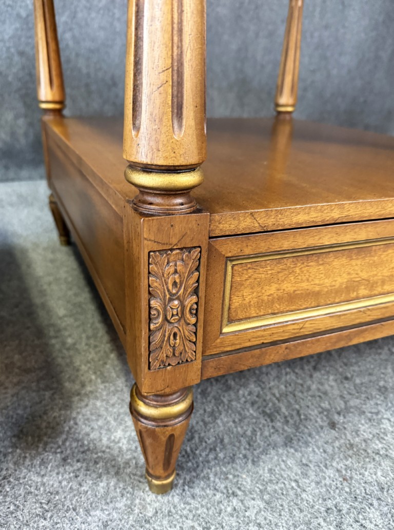 "Pair" of Henredon Oversized Side Tables "Pair" of Henredon Oversized Side Tables