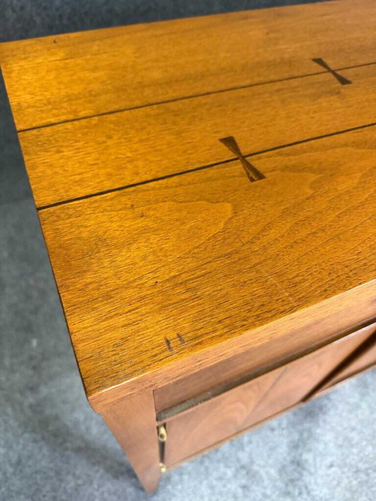 Mid-Century Modern Lane Tuxedo Bowtie-Inlaid China Cabinet/Buffet Mid-Century Modern Lane Tuxedo Bowtie-Inlaid China Cabinet/Buffet