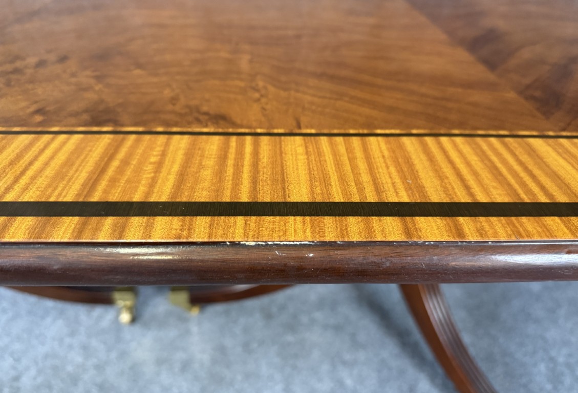 Baker Furniture Stately Homes Collection Georgian Flamed Mahogany Dining Table with Leaf Baker Furniture Stately Homes Collection Georgian Flamed Mahogany Dining Table with Leaf