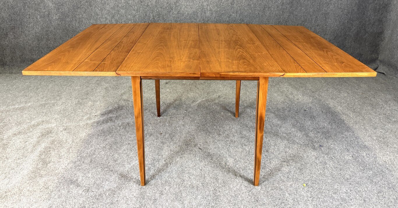 Mid-Century Modern Lane Tuxedo Bowtie-Inlaid Drop Leaf Dining Table Mid-Century Modern Lane Tuxedo Bowtie-Inlaid Drop Leaf Dining Table