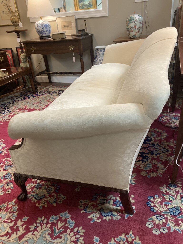 Vintage Off-White Jacquard Walnut Carved Chippendale Style Sofa Vintage Off-White Jacquard Walnut Carved Chippendale Style Sofa