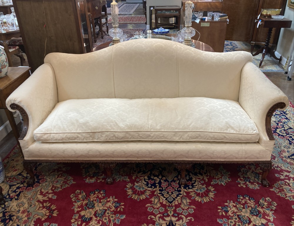 Vintage Off-White Jacquard Walnut Carved Chippendale Style Sofa Vintage Off-White Jacquard Walnut Carved Chippendale Style Sofa