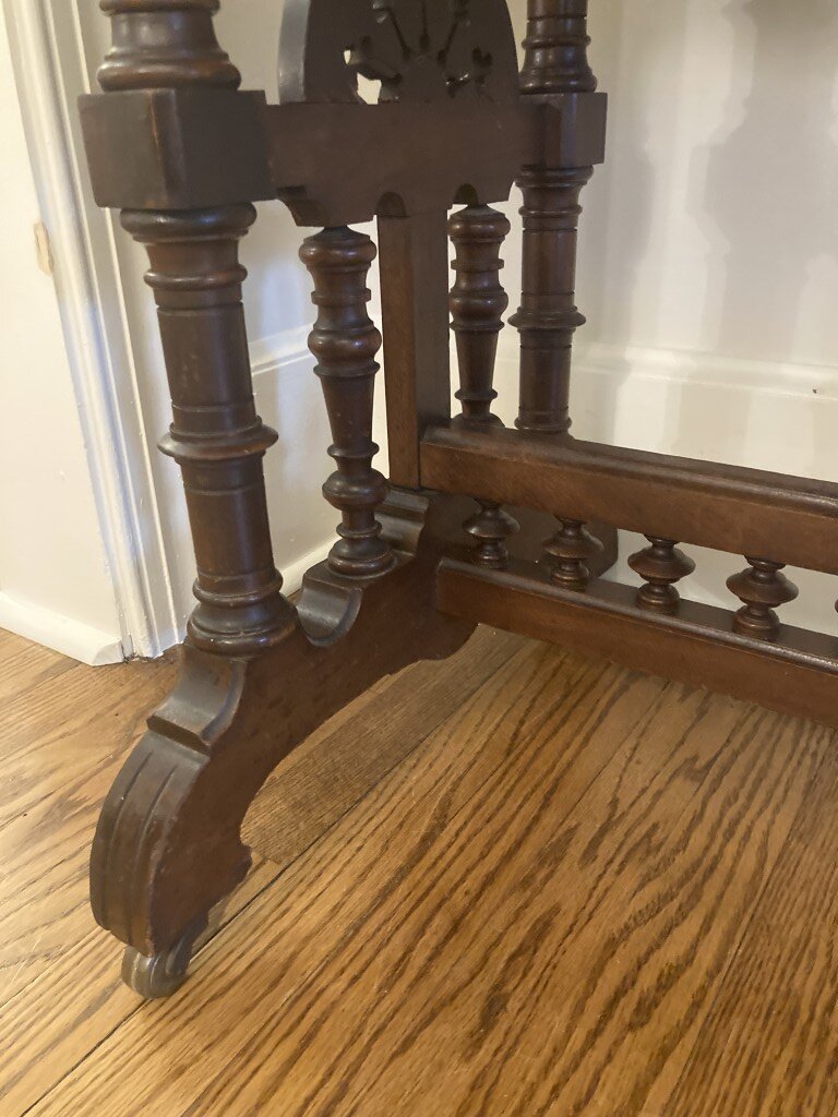 Antique Walnut Victorian Writing Table/Desk Antique Walnut Victorian Writing Table/Desk