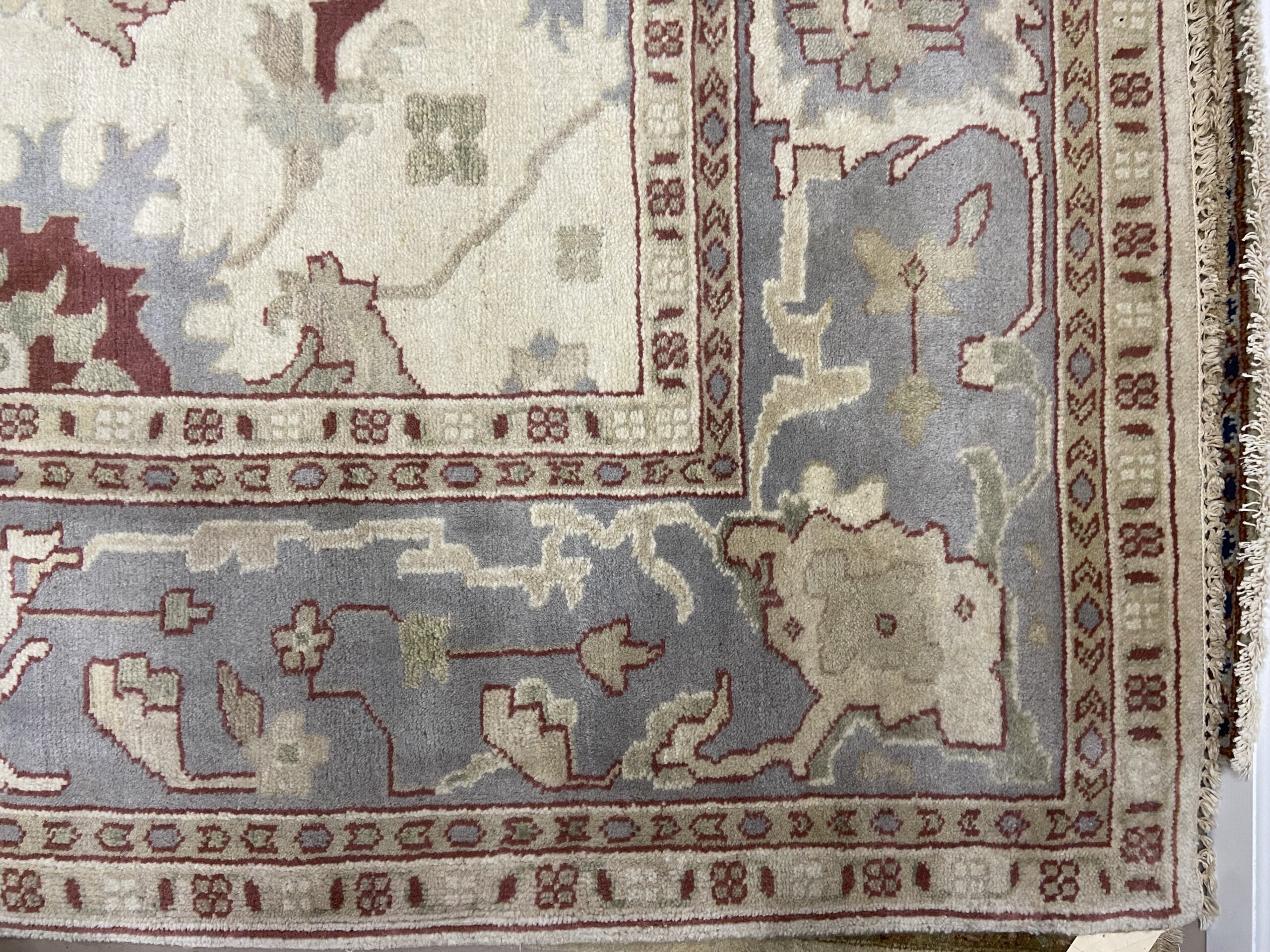 Indo Oushak 10 x 14 Hand Knotted Rug Indo Oushak 10 x 14 Hand Knotted Rug