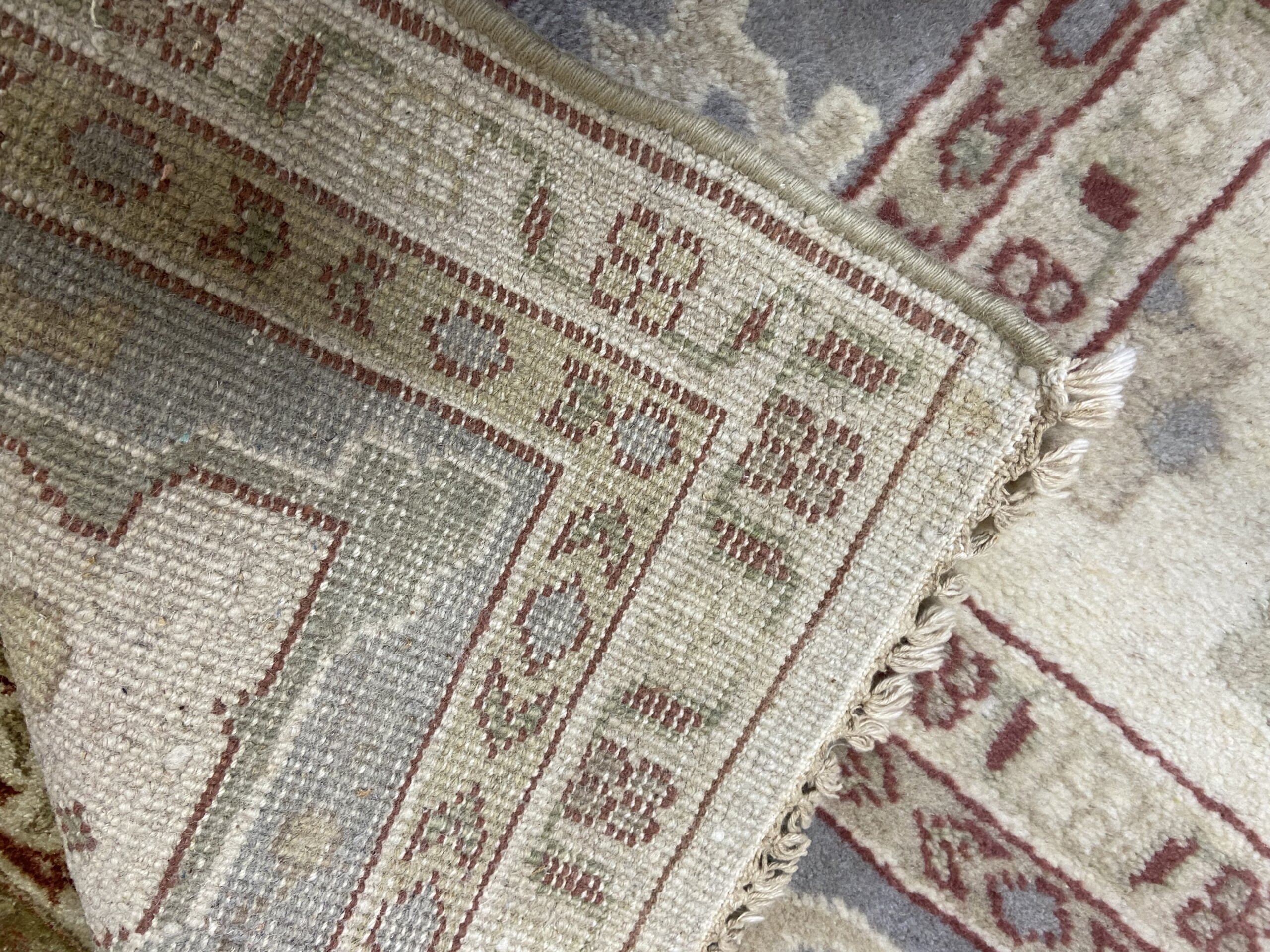 Indo Oushak 10 x 14 Hand Knotted Rug Indo Oushak 10 x 14 Hand Knotted Rug