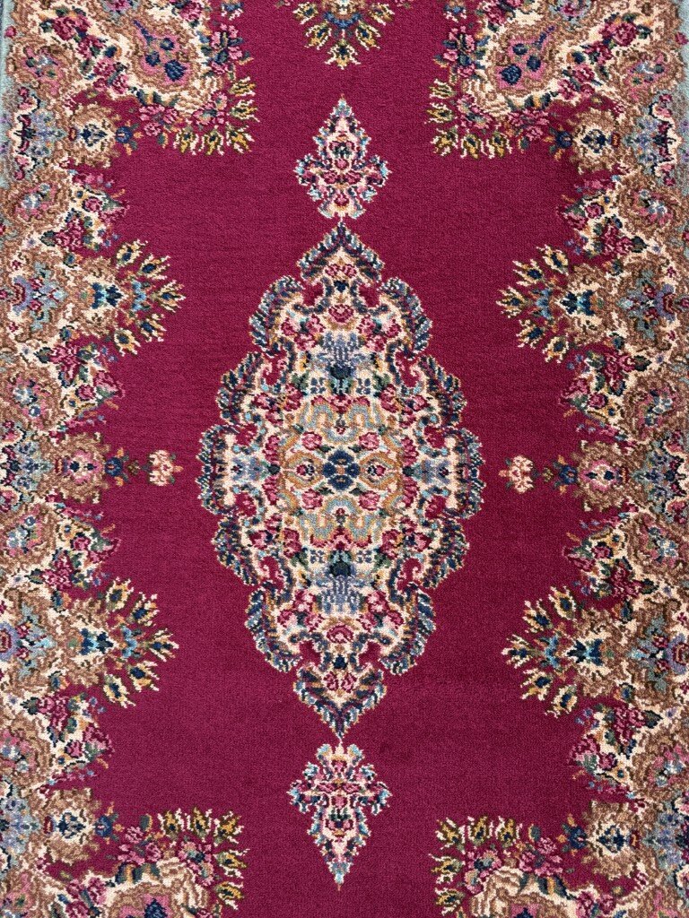 3x6 Karastan Kirman Red Medallion #762 Wool Area Rug 3x6 Karastan Kirman Red Medallion #762 Wool Area Rug