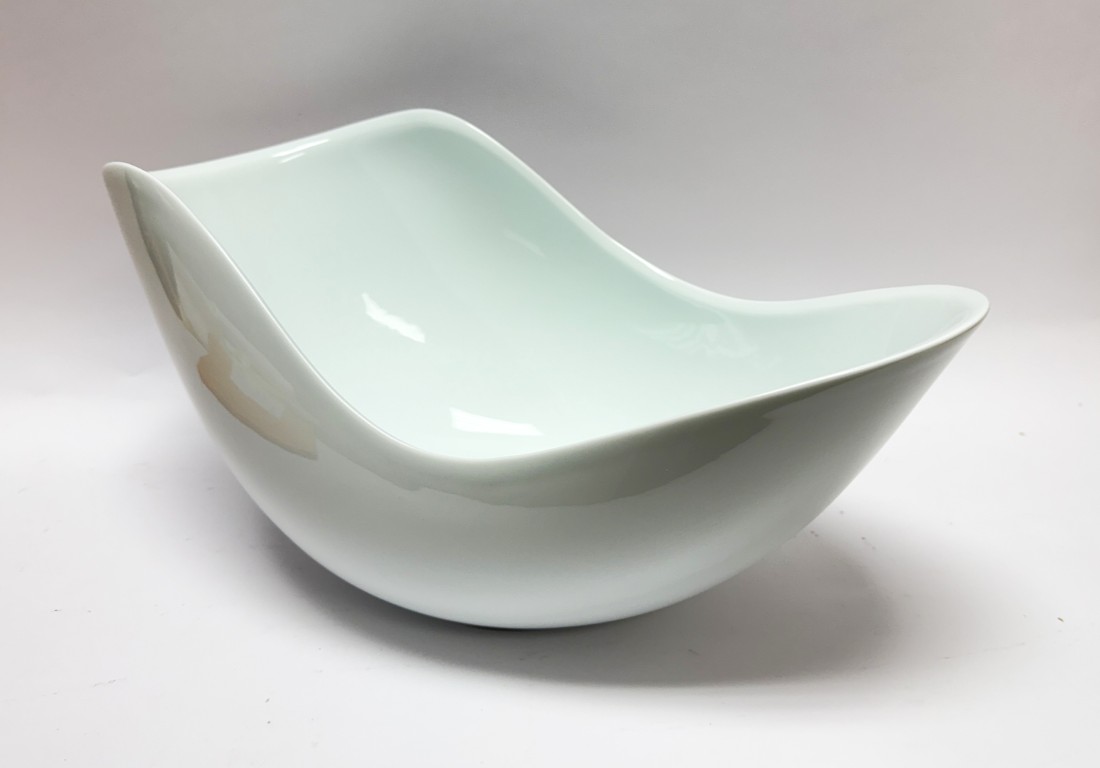 Japanese Porcelain Organic-Form Bowl New in Wooden Box Japanese Porcelain Organic-Form Bowl New in Wooden Box