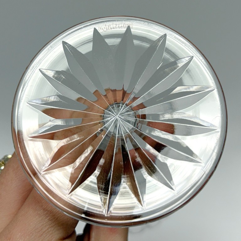 Set of 8 Waterford Cut Crystal Glenmore Hock Wine Glasses Set of 8 Waterford Cut Crystal Glenmore Hock Wine Glasses