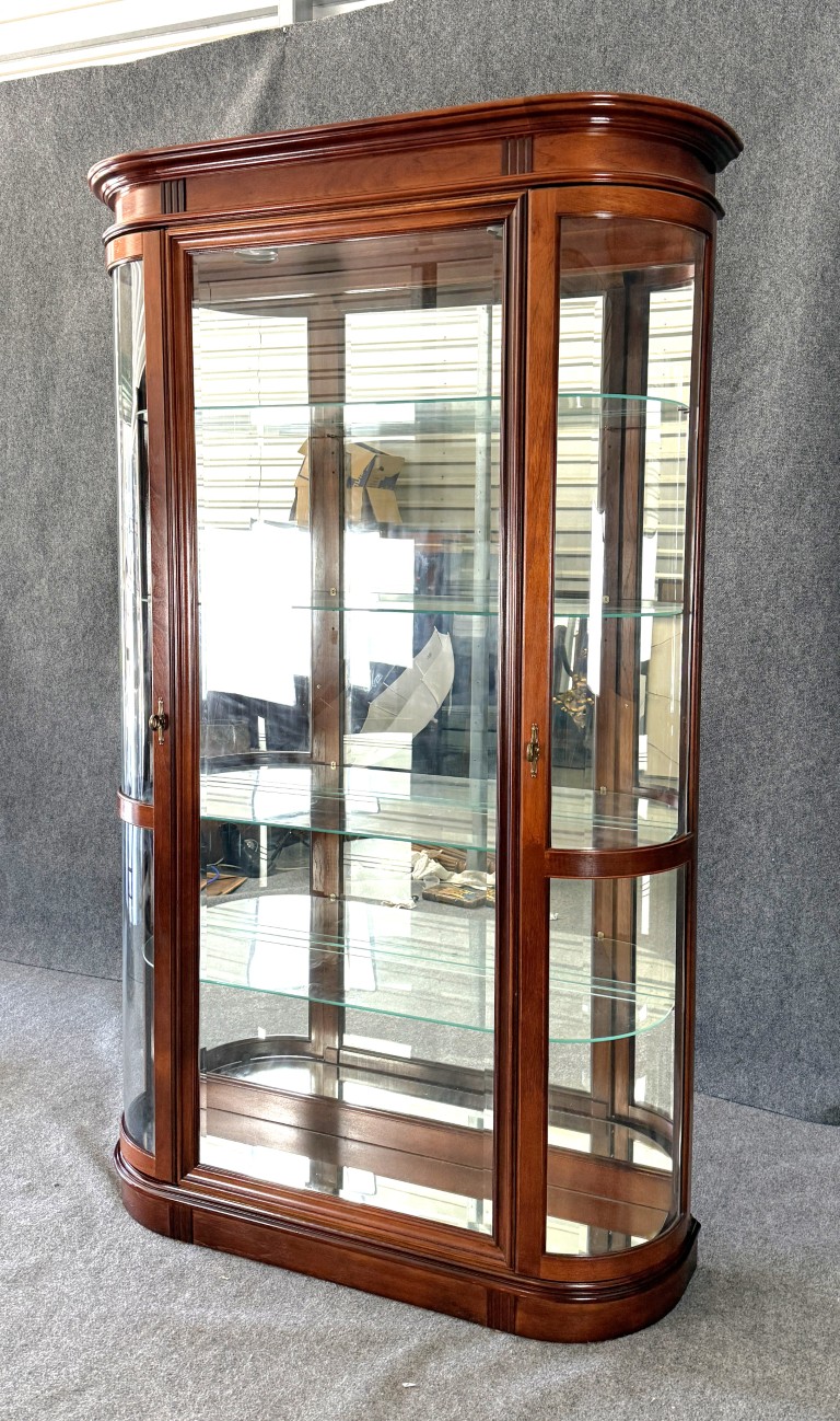 Pulaski Cherry Bow Front Curio Cabinet Pulaski Cherry Bow Front Curio Cabinet