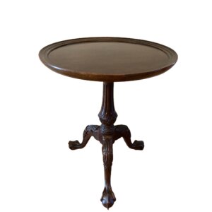 Henredon Mahogany Pie Crust Table with Carved Base and Legs
