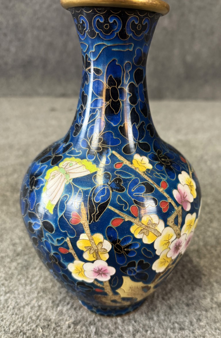 DR750 (6)Pair of Blue Butterfly and Floral Cloisonne Vases Pair of Blue Butterfly and Floral Cloisonne Vases