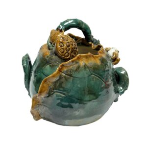 Vintage Hand-Crafted Cabbage and Frog Vase