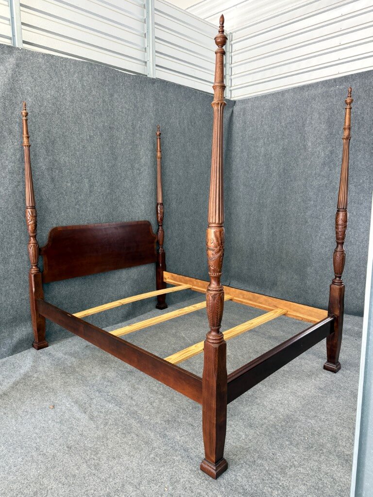 Vintage Banded Mahogany Queen Size Rice Carved Poster Bed Vintage Banded Mahogany Queen Size Rice Carved Poster Bed