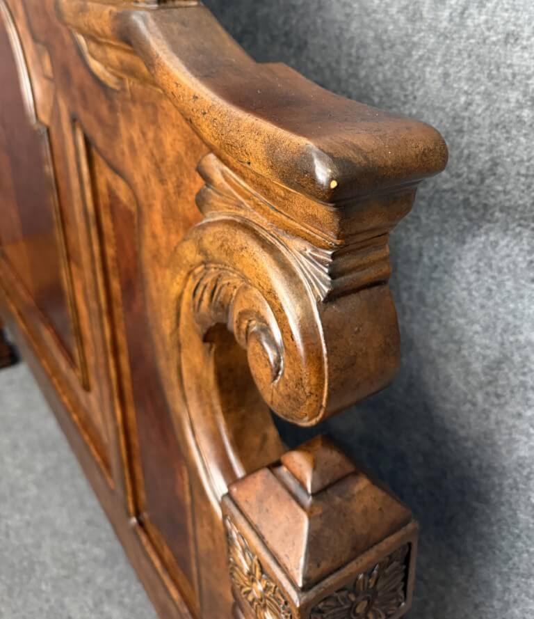 Michael Amini Windsor Court King Size Bed Frame Michael Amini Windsor Court King Size Bed Frame