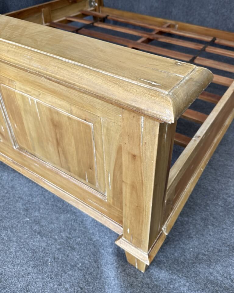 Steven Shell Homestead King Size Bed Frame Steven Shell Homestead King Size Bed Frame