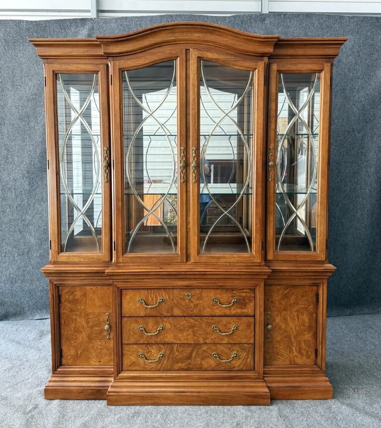 Thomasville Burled Walnut China Cabinet Thomasville Burled Walnut China Cabinet