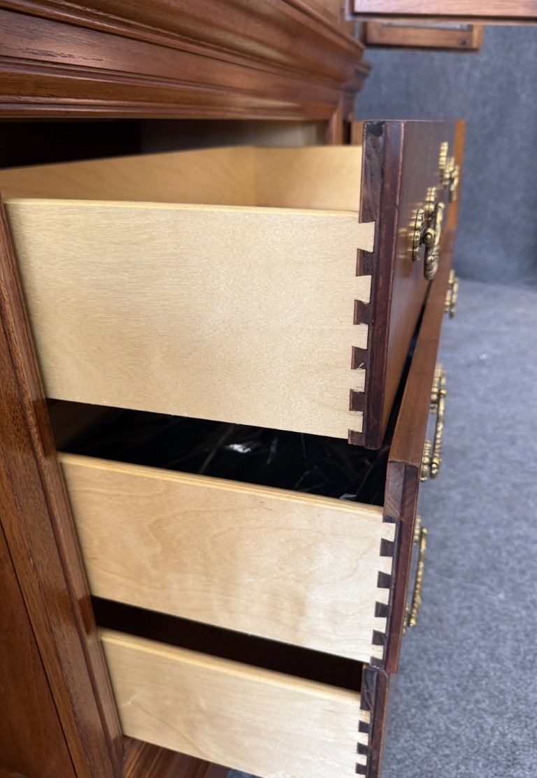 Thomasville Burled Walnut China Cabinet Thomasville Burled Walnut China Cabinet