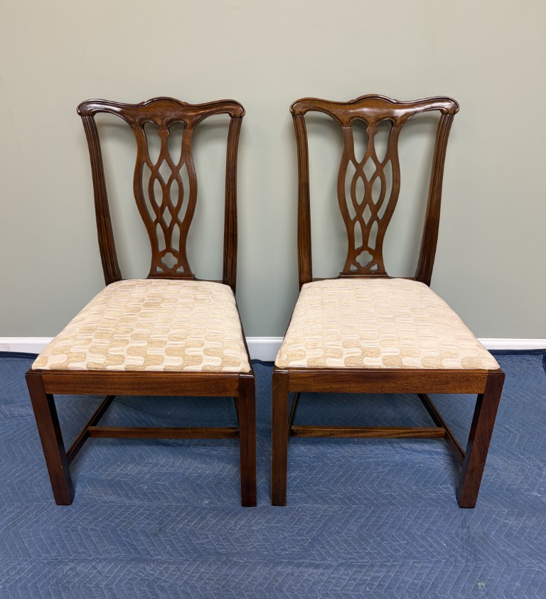 Pair of Solid Mahogany Chippendale Style Dining Chairs Pair of Solid Mahogany Chippendale Style Dining Chairs