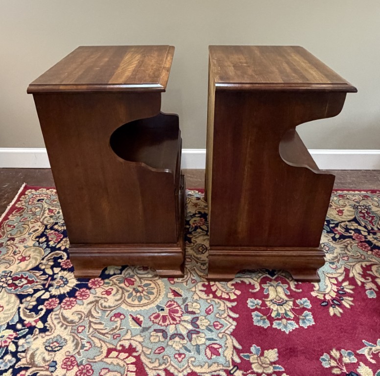 Pair of Cherry One Drawer Nightstands Pair of Cherry One Drawer Nightstands