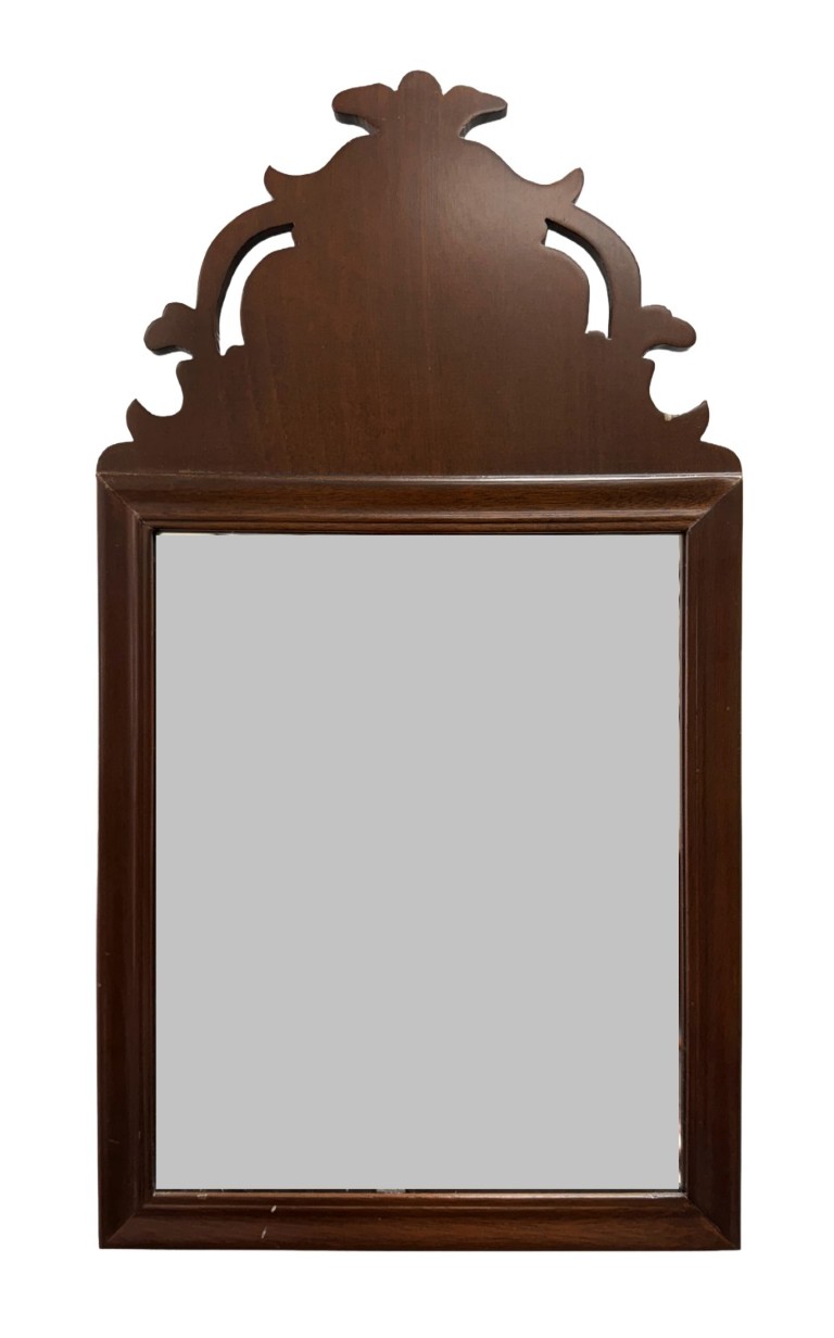 Petite Virginia Metalcrafters Old Sturbridge Village Mahogany Wall Mirror Petite Virginia Metalcrafters Old Sturbridge Village Mahogany Wall Mirror
