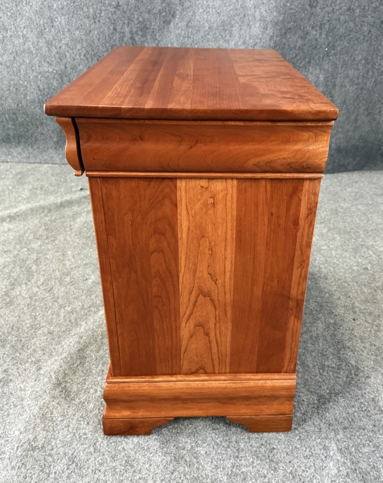 Yutzy's Woodworking Bordeaux Cherry Nightstand Yutzy's Woodworking Bordeaux Cherry Nightstand