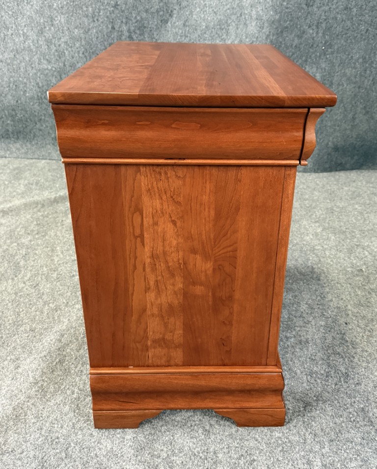 Yutzy's Woodworking Bordeaux Cherry Nightstand Yutzy's Woodworking Bordeaux Cherry Nightstand