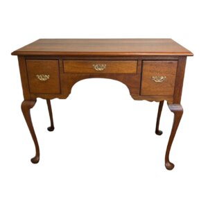 Mahogany Queen Anne Style Dressing Table/Lowboy/Desk