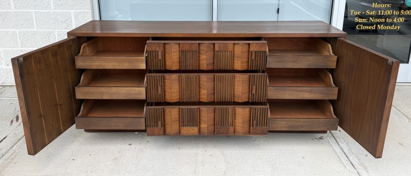 1970s Brutalist-Inspired Dresser with Two Mirrors 1970s Brutalist-Inspired Dresser with Two Mirrors