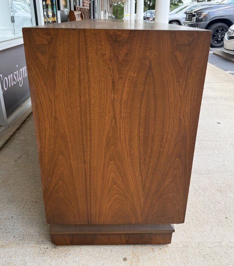 1970s Brutalist-Inspired Dresser with Two Mirrors 1970s Brutalist-Inspired Dresser with Two Mirrors
