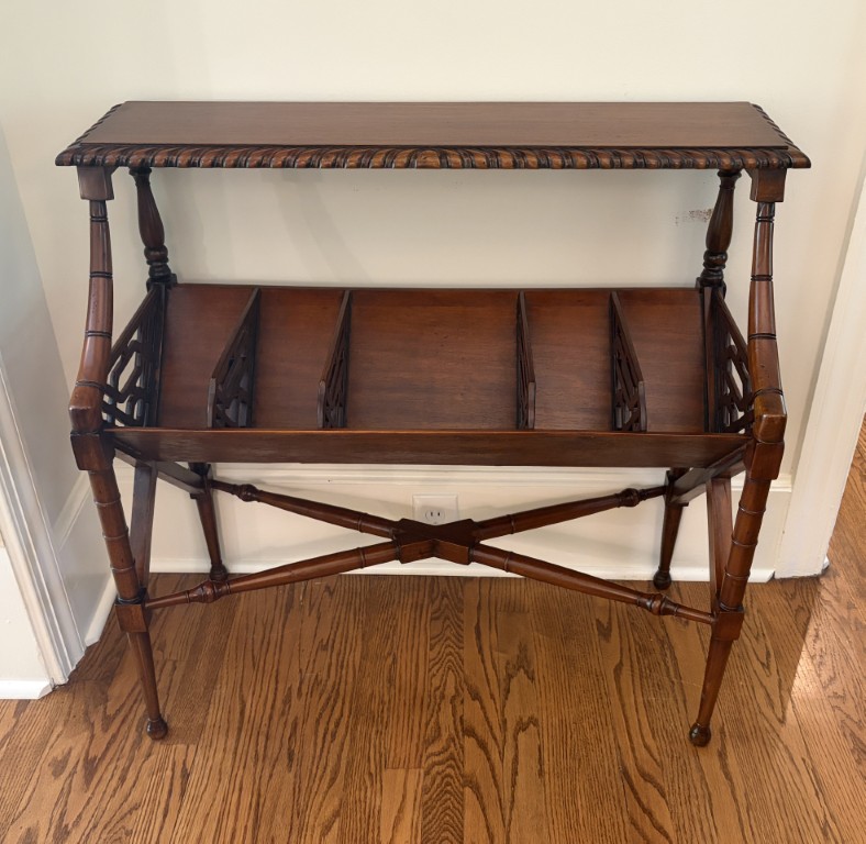 Mahogany Chippendale Style Bookstand Mahogany Chippendale Style Bookstand