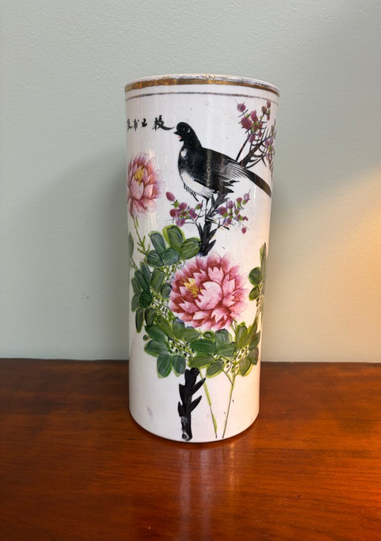 Antique Asian Hand Painted Porcelain Brush Pot Vase Antique Asian Hand Painted Porcelain Brush Pot Vase