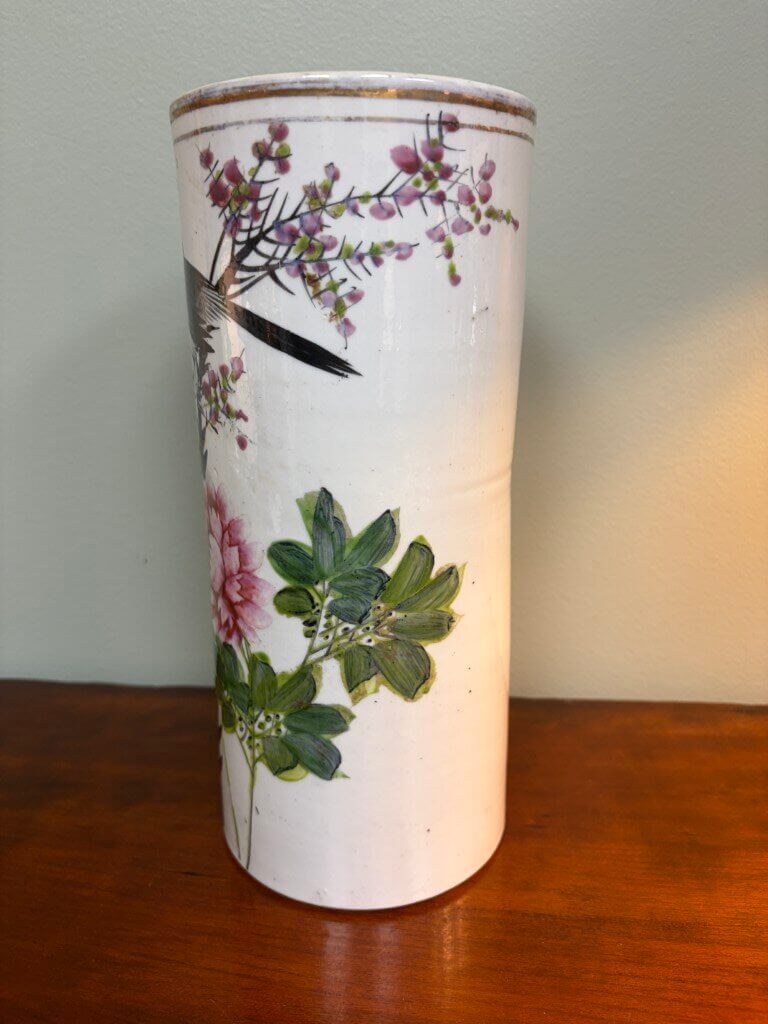 Antique Asian Hand Painted Porcelain Brush Pot Vase Antique Asian Hand Painted Porcelain Brush Pot Vase