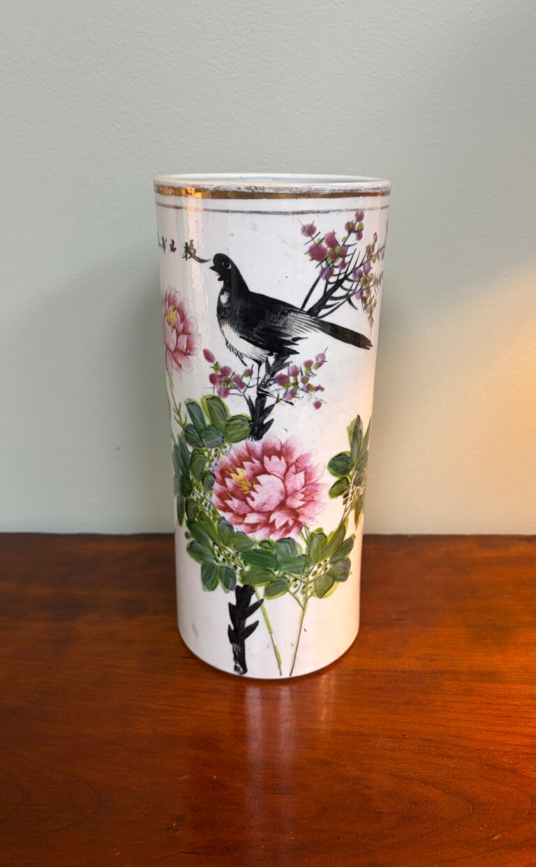 Antique Asian Hand Painted Porcelain Brush Pot Vase Antique Asian Hand Painted Porcelain Brush Pot Vase