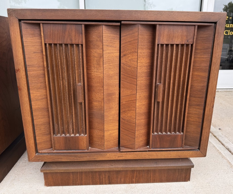 Pair of 1970s Brutalist-Inspired Nightstands Pair of 1970s Brutalist-Inspired Nightstands