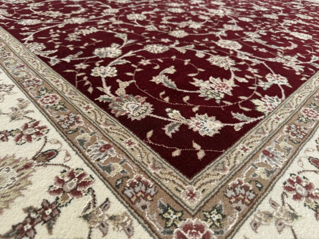 8x10 Burgundy Persian Kashan-Style Hand-Knotted Wool and Silk Area Rug 8x10 Burgundy Persian Kashan-Style Hand-Knotted Wool and Silk Area Rug