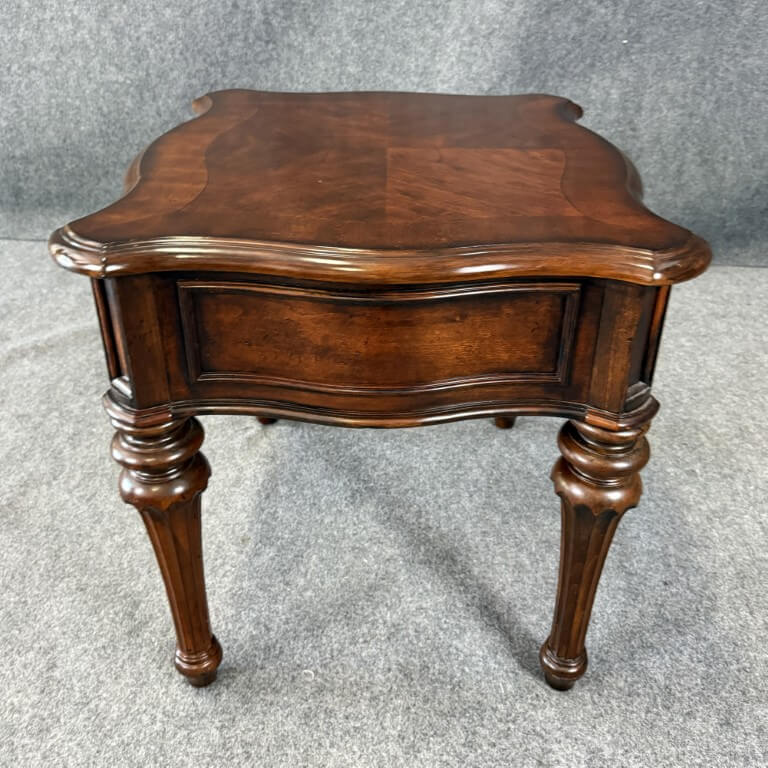 Liberty Furniture Cherry Finish Side Table Liberty Furniture Cherry Finish Side Table