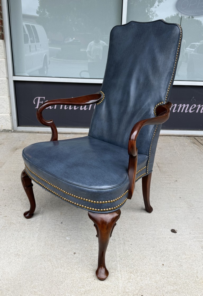 Vintage Blue Leather Desk Chair with Wooden Arms Vintage Blue Leather Desk Chair with Wooden Arms