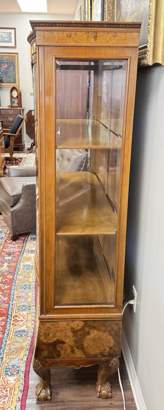 Vintage Burled Walnut Bowfront Curio China Cabinet Vintage Burled Walnut Bowfront Curio China Cabinet