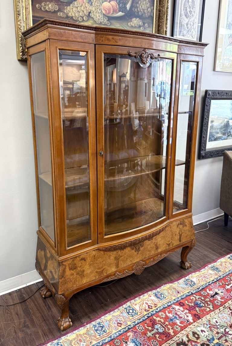 Vintage Burled Walnut Bowfront Curio China Cabinet Vintage Burled Walnut Bowfront Curio China Cabinet