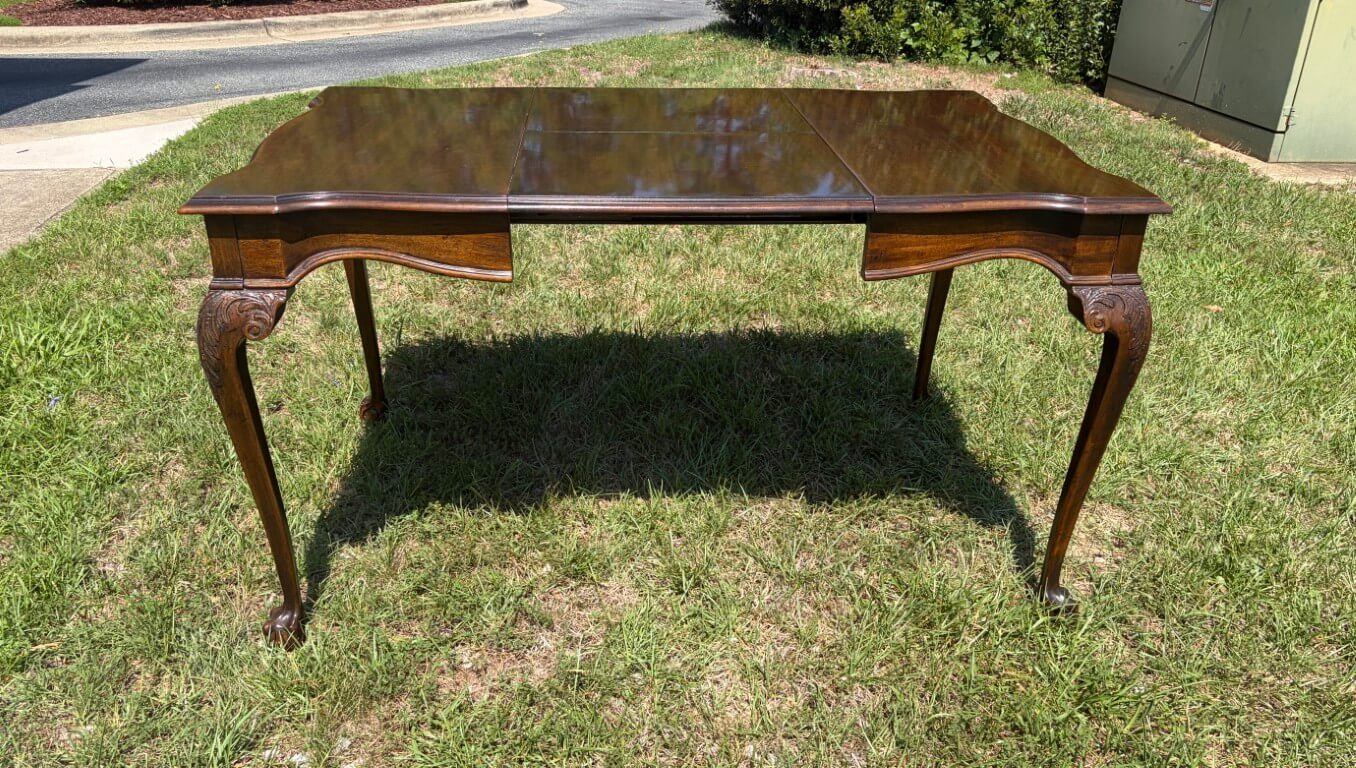 Drexel Solid Mahogany Chippendale Style Game Table with Hidden Butterfly LeafDrexel Solid Mahogany Chippendale Style Game Table with Hidden Butterfly Leaf Drexel Solid Mahogany Chippendale Style Game Table with Hidden Butterfly Leaf