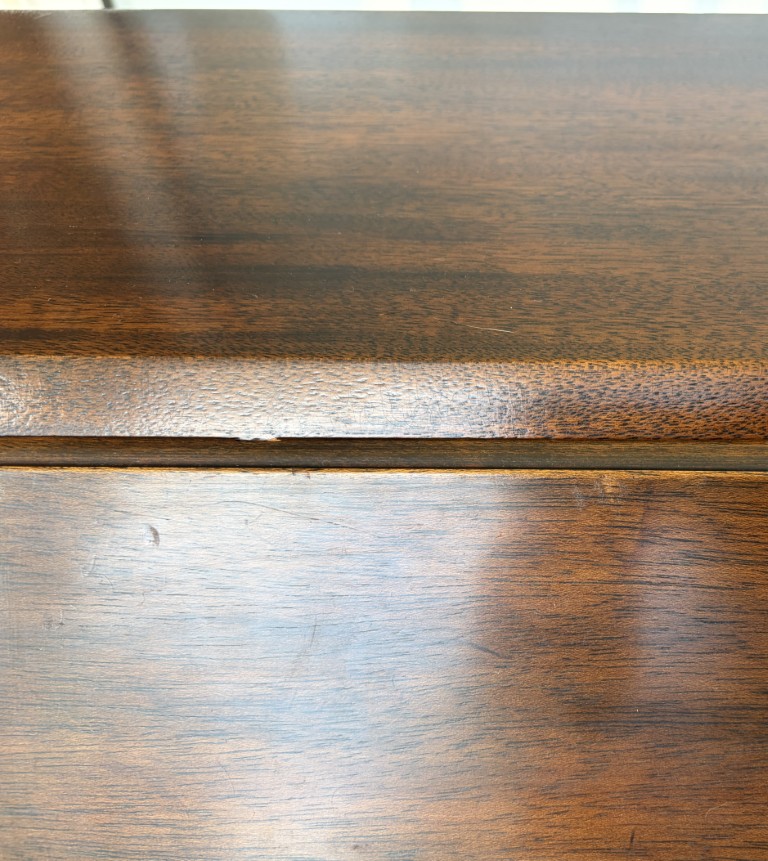 Henkel Harris 'Lady Astor' Mahogany Slant Front Desk Henkel Harris 'Lady Astor' Mahogany Slant Front Desk