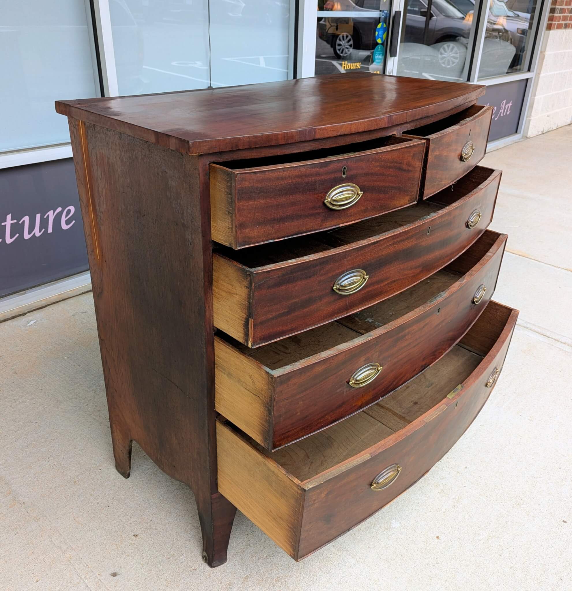18th Century English Hepplewhite Chest Of Drawers 18th Century English Hepplewhite Chest Of Drawers