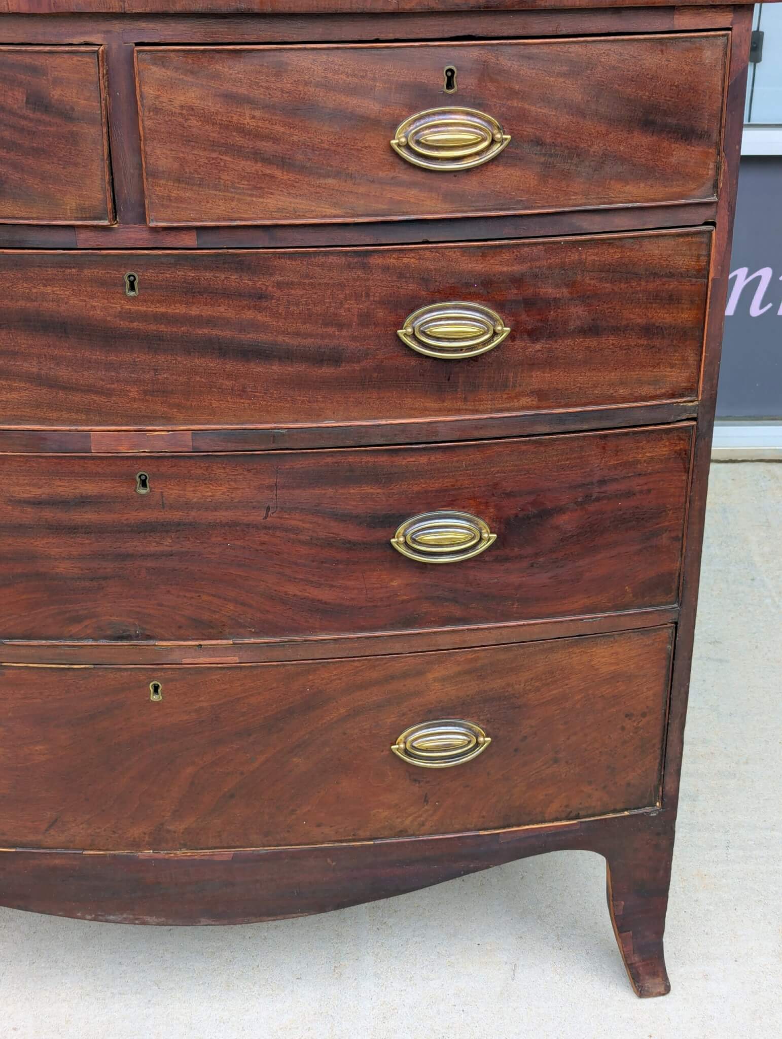 18th Century English Hepplewhite Chest Of Drawers 18th Century English Hepplewhite Chest Of Drawers